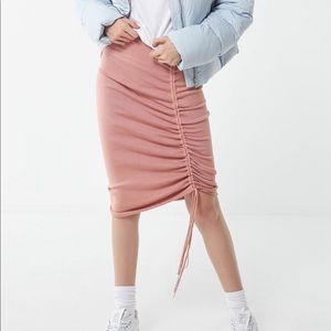 Rose clinched midi skirt